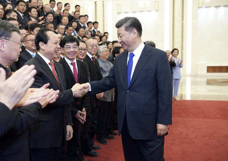 2019年5月28日，习近平主席在人民大会堂亲切接见舒心先生
